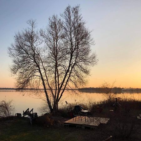 Le Gite Du Lac A La Tortue Herouxville Buitenkant foto